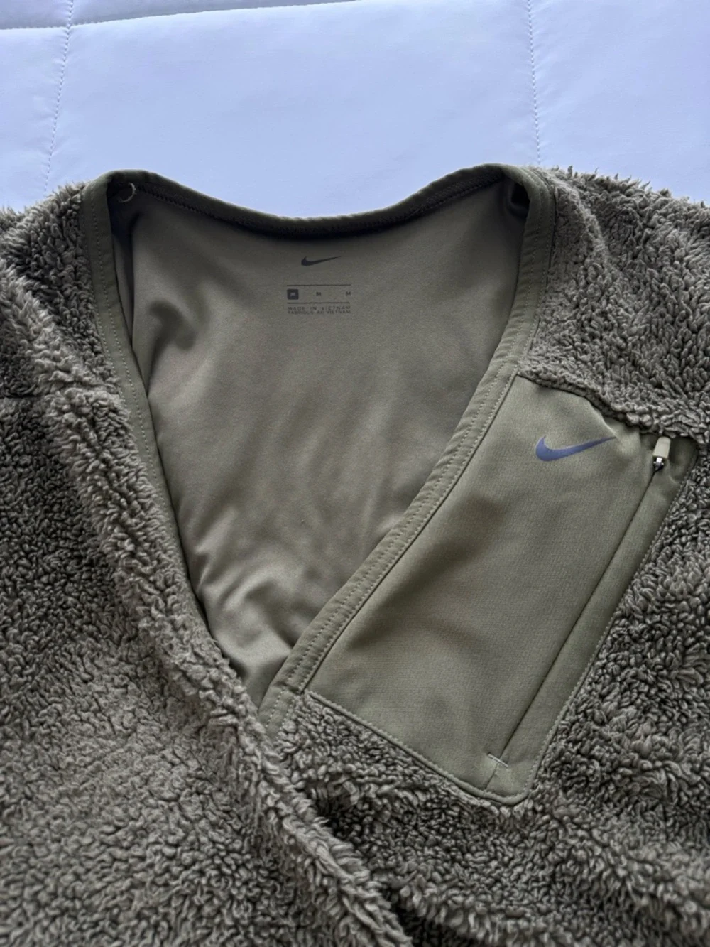 nike sherpa wrap